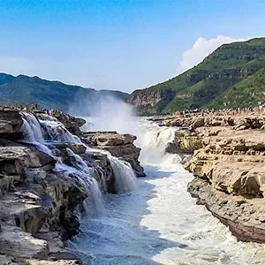 1 Day Xi'an to Hukou Waterfall Tour with Huangdi Mausoleum