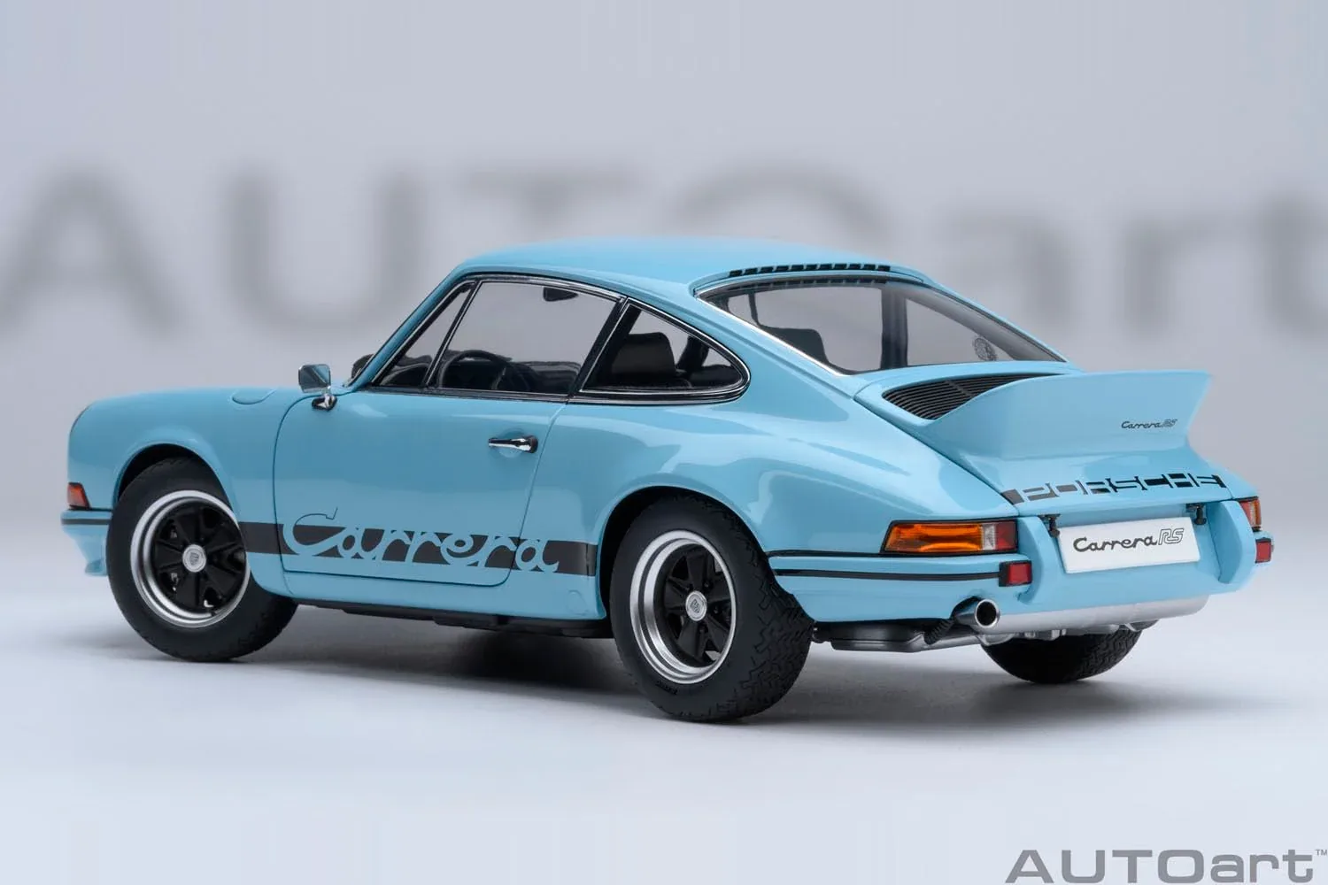 Autoart Porsche 911 Carrera 2.7 RS 1/18 Scale in Gulf Blue Black Stripes - Image 2